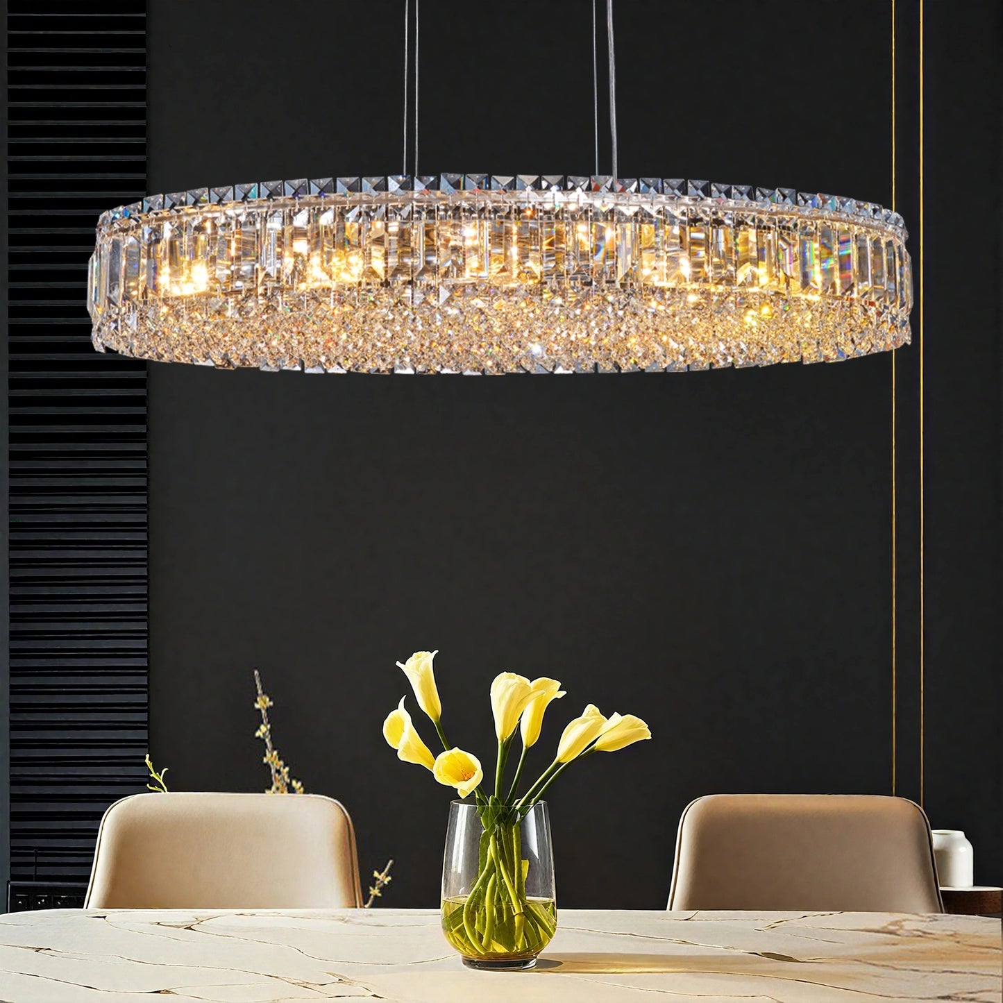 Cluster Illumination Chandelier